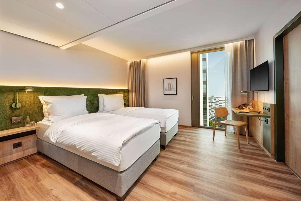 H+ Hotel Frankfurt Eschborn Phòng bức ảnh